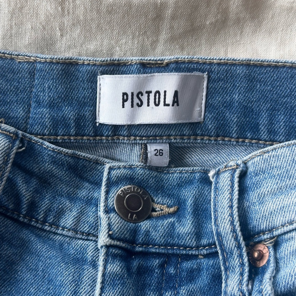 PISTOLA CUTE JEANS. SIZE 25